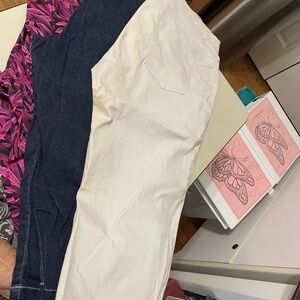 Bundle (3) Women's/Girls Capris Jeans/Pants